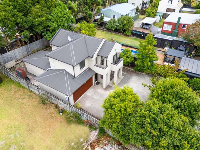 9A Fifth Avenue Mount Albert_2
