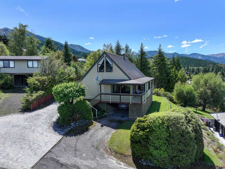 22 Chalet Crescent Hanmer Springs_17