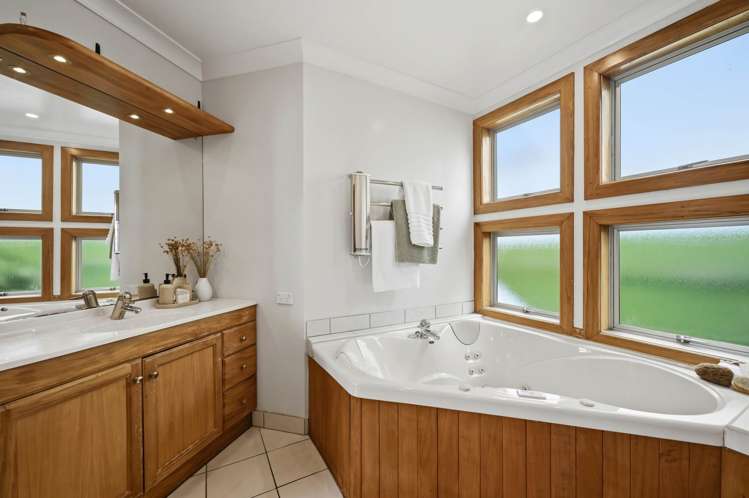 23 Cambridge Terrace Devonport_36