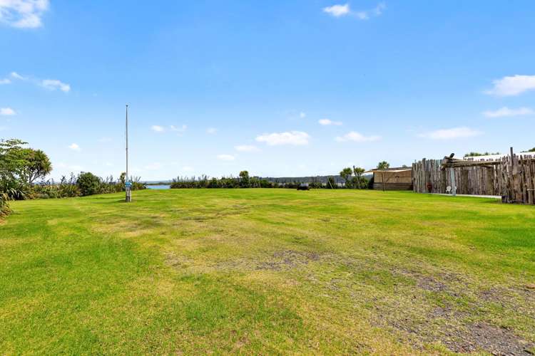 564a Pukehina Parade Pukehina_13