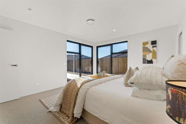 34 Greenway Crescent Richmond_19