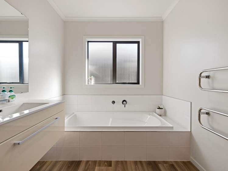 22 Kawariki Drive Baverstock_12