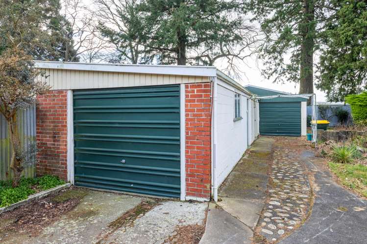 51 Davis Crescent Netherby_16