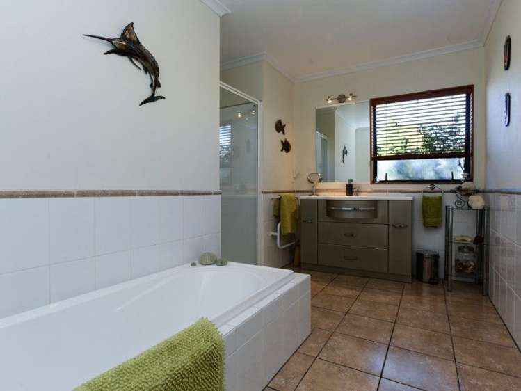 15 Fairview Place Havelock North_18