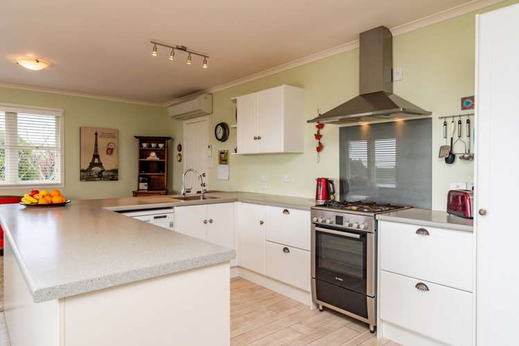 122 Massey Road Waipu_12