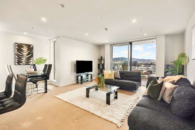 8C/11 Tennyson St_3