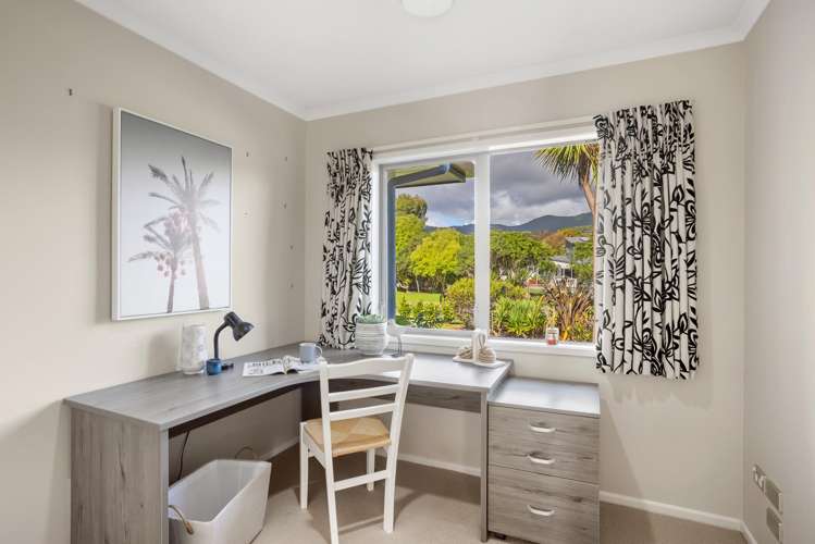 5 Moss Lane Raumati Beach_26