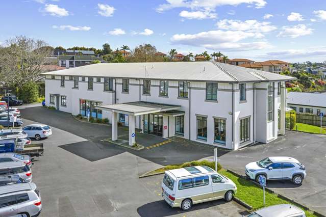 136 Whangaparaoa Road Red Beach_3