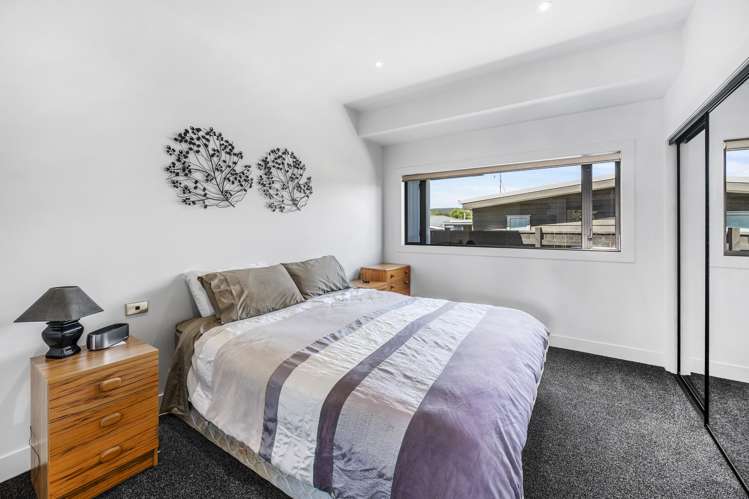 1 Antonia Place Kinloch_17