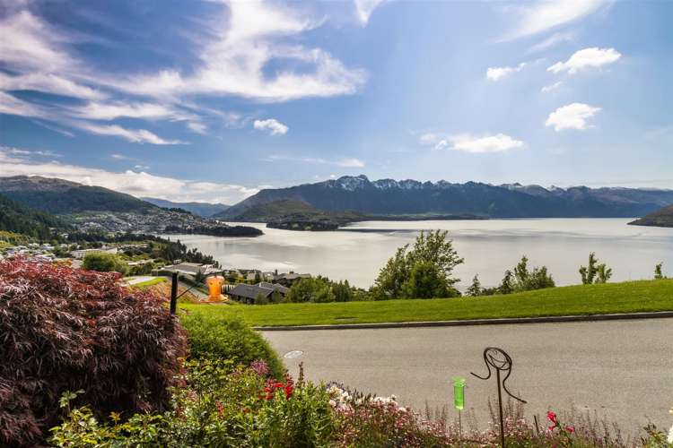 10 Chandler Lane Fernhill/Sunshine Bay_3