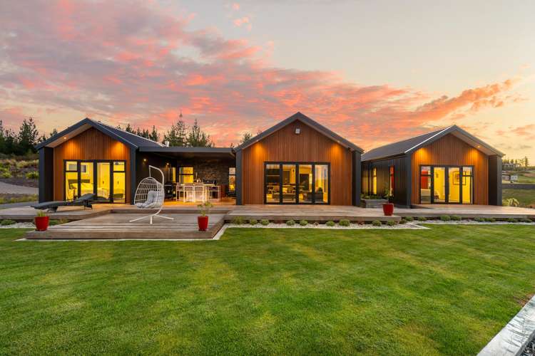 226 Bronte Road West Mahana_22