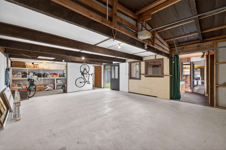 26 Yellowstone Crescent Burwood_22