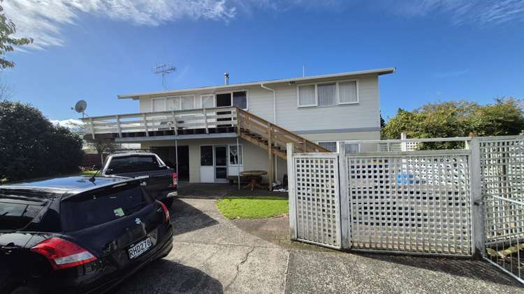 236 West Parkdale Street Tokoroa_21