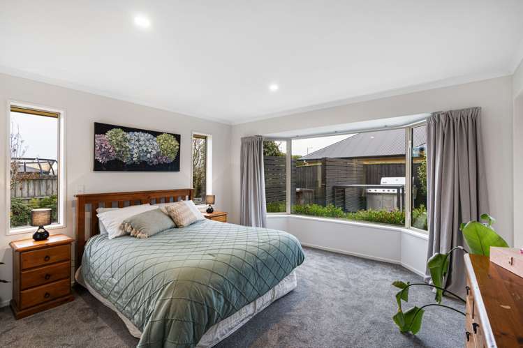 206 Southfield Drive Lincoln_6