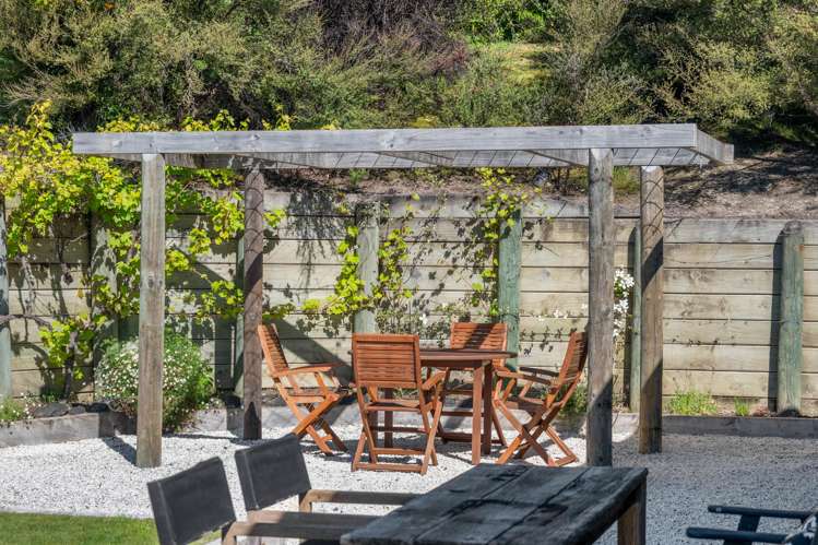 8 Fantail Heights Picton_25