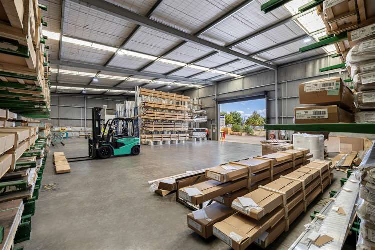 Rear Tenancy at 127 Maui Street Pukete_5