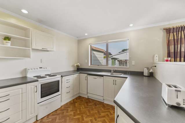 26 Cypress Grove Paraparaumu_3