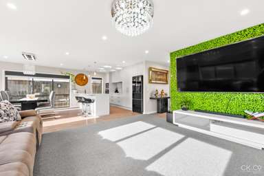 102 Thackeray Street_4