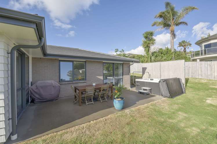 43 Symes Drive Red Beach_5