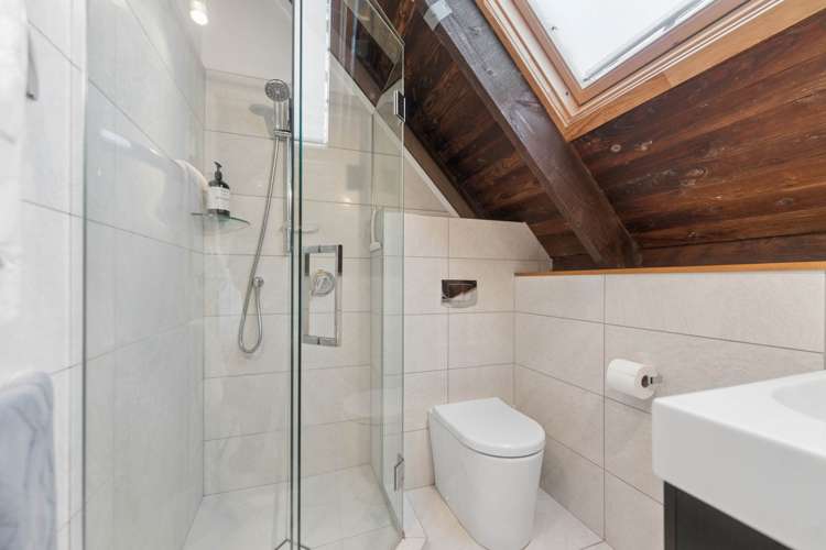 26 McDowell Crescent Hillcrest_18