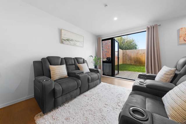4 Te Puketoka Lane Mangere_4