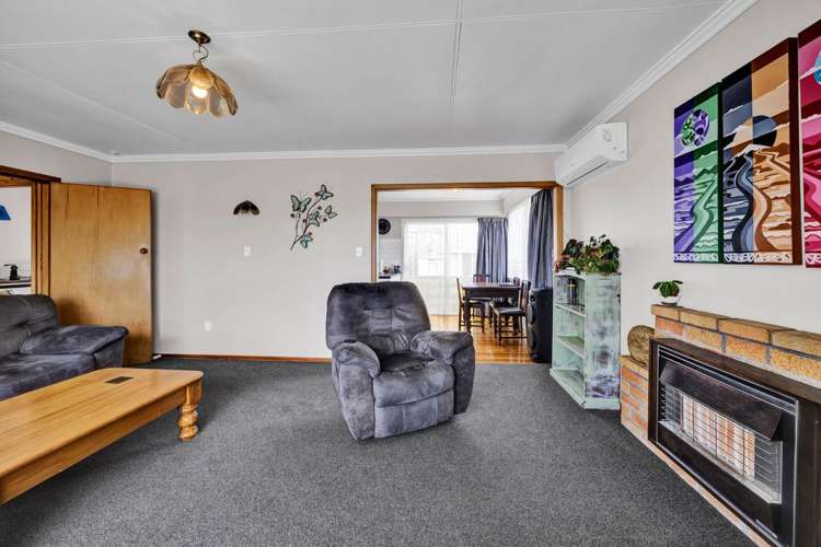 13 Hunter Street Hawera_5