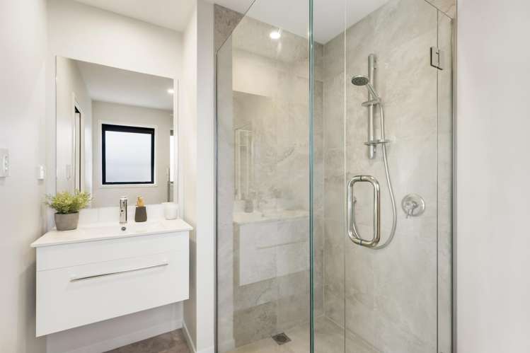 8 Wallis Drive Cromwell_15