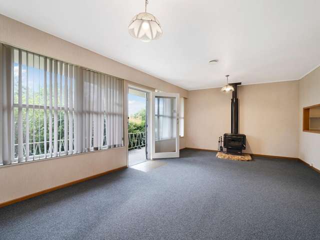 3/77 Royal View Road Te Atatu South_3