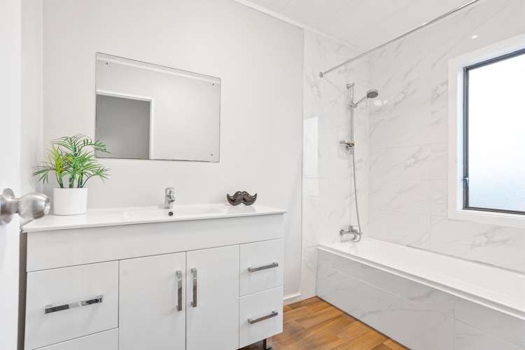 11 Mona Vale West Harbour_12