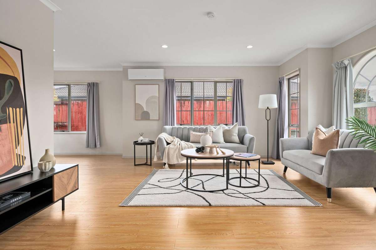 99 Barrington Drive_2