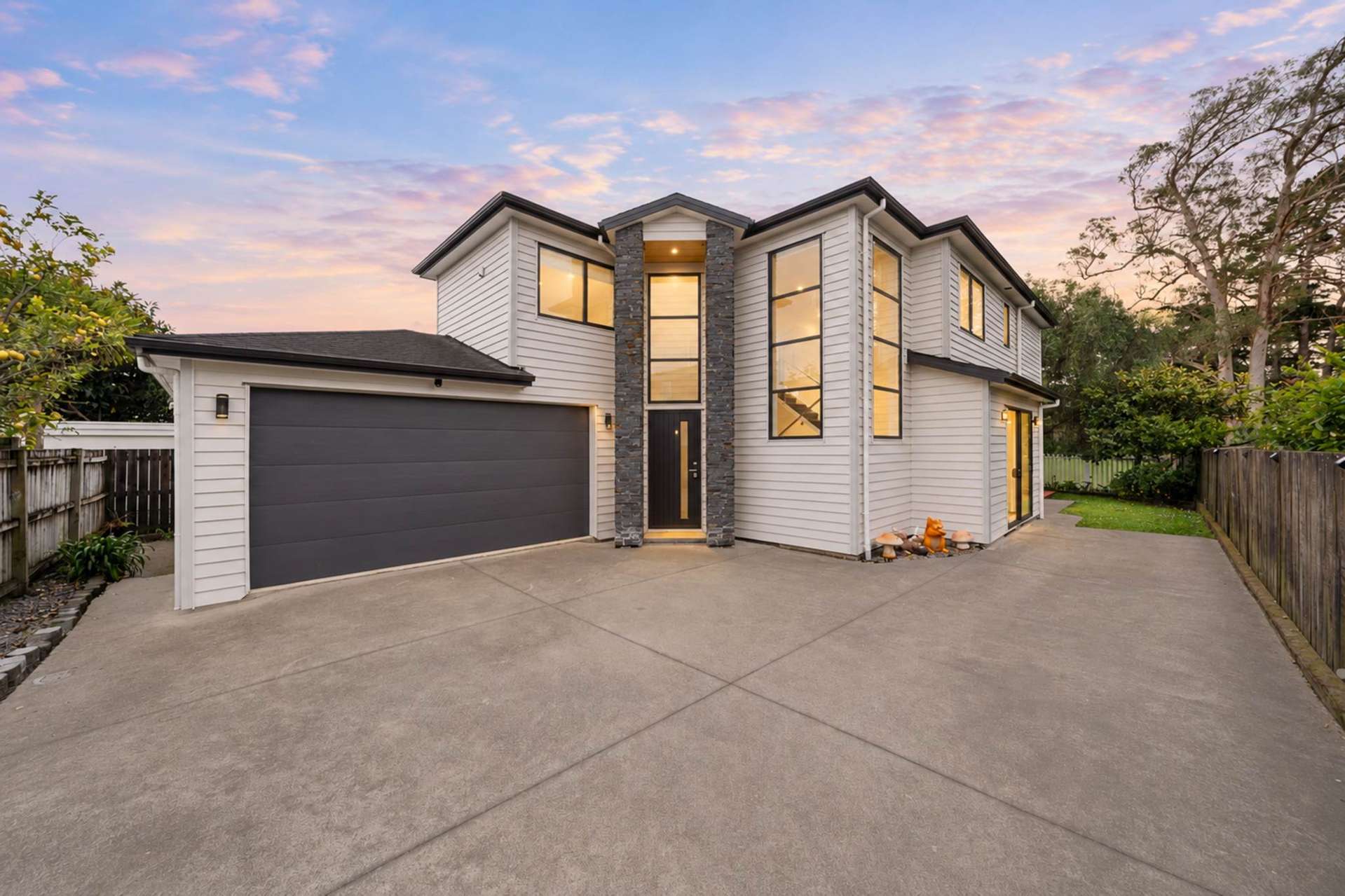 324A Royal Road Massey_0