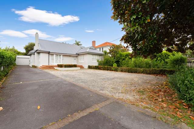 232 Lake Road Hauraki_2