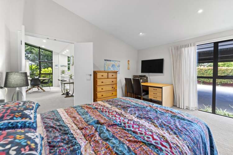 16 Roderick Street Otumoetai_5