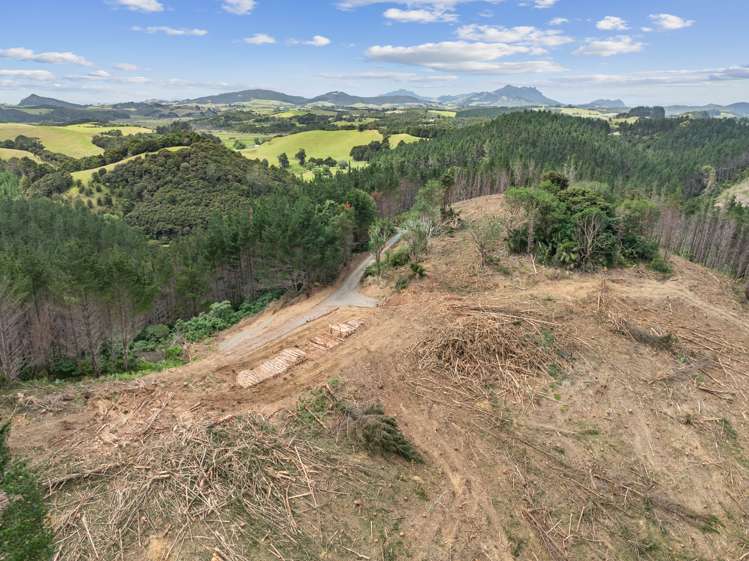 15 Waiparera Road Parua Bay_33