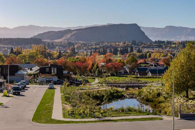 15 Glenbrae Crescent Wanaka_1
