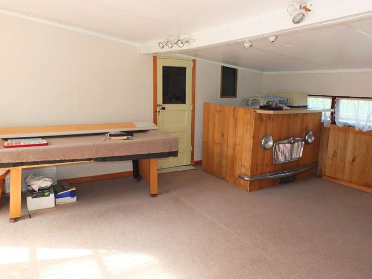 46 Futter Street Foxton_17