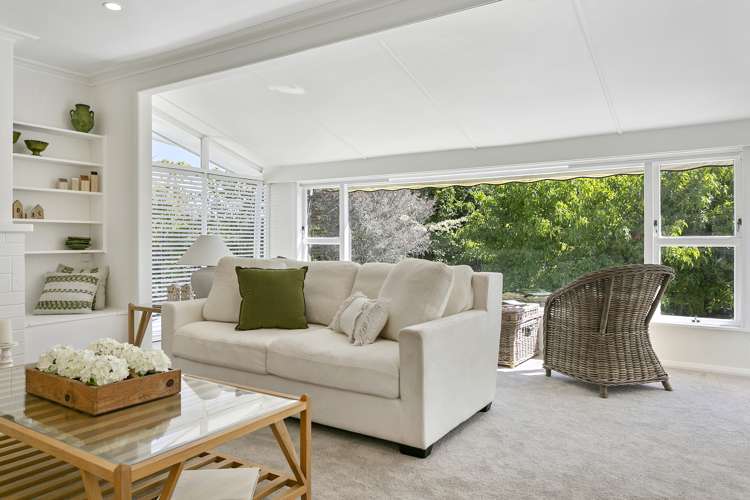 2/1 Henry Hill Road Hilltop_3