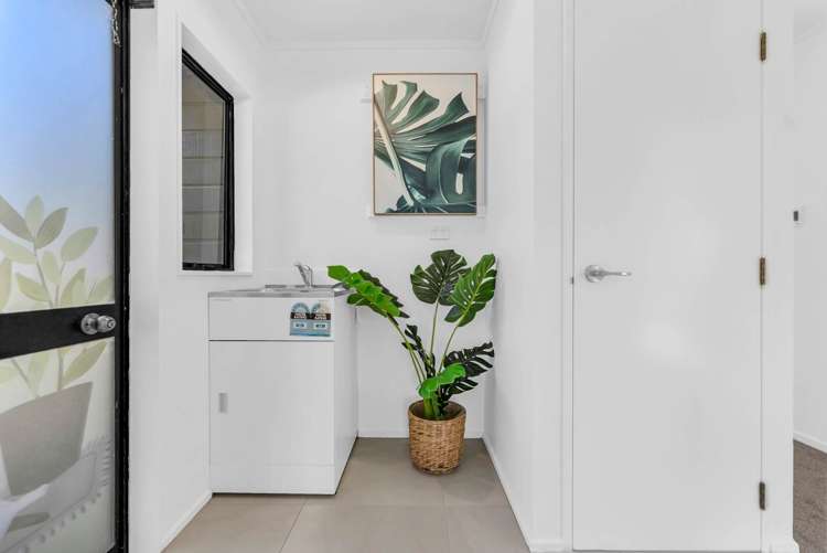 2/17 Exeter Place Unsworth Heights_12