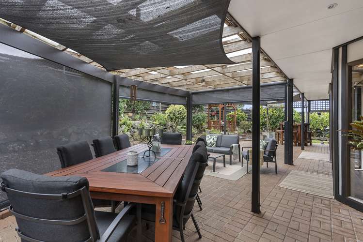 12 Kurnell Drive Botany Downs_32