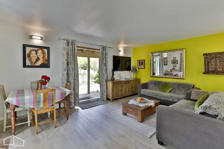 19 Landing Road Titirangi_25