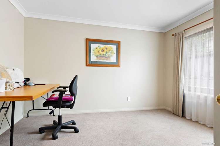 30 Brittany Drive Henderson_15