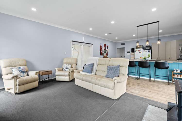 8 Masters Crescent Masterton District_7
