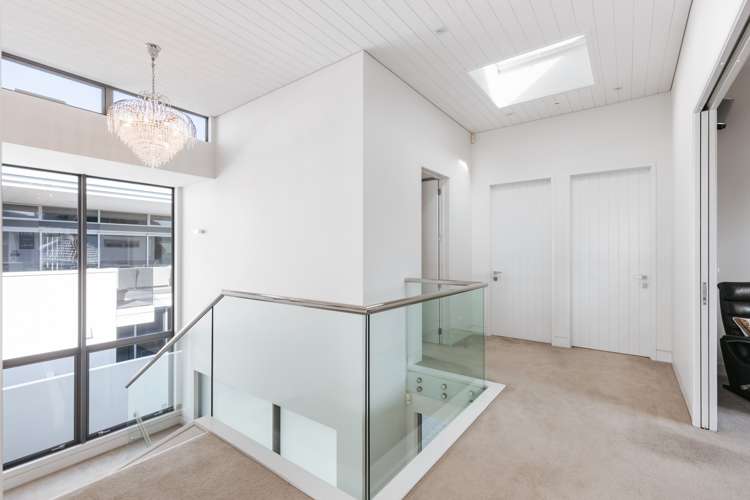 81 Marine Parade Mount Maunganui_26