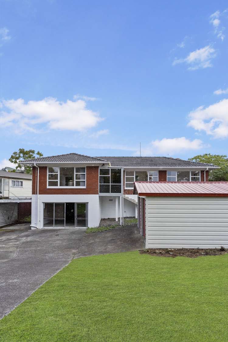 176 Edmonton Road Te Atatu South_30