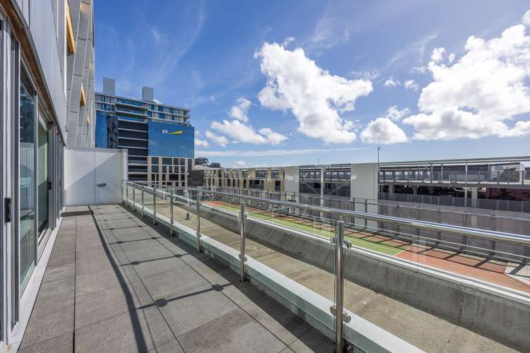 509/2 Beach Road Auckland Central_21