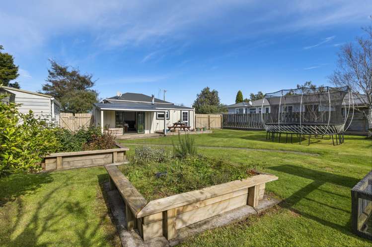 16 Falstaff Street Stratford_12