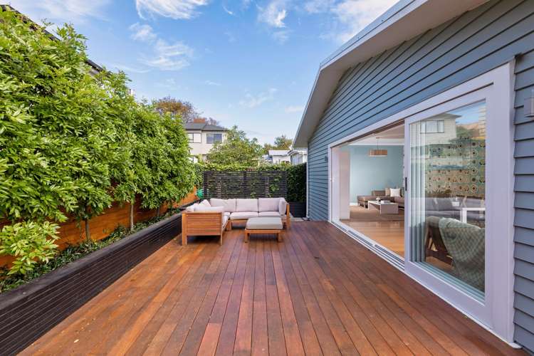 98 Fowlds Avenue Sandringham_17