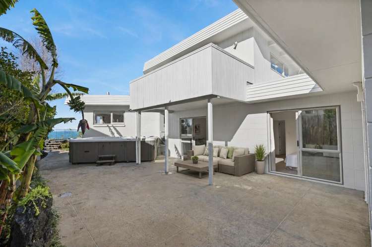 825 Beach Road Browns Bay_19