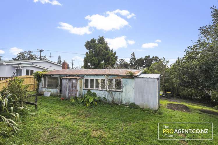 77 Tane Road Laingholm_5