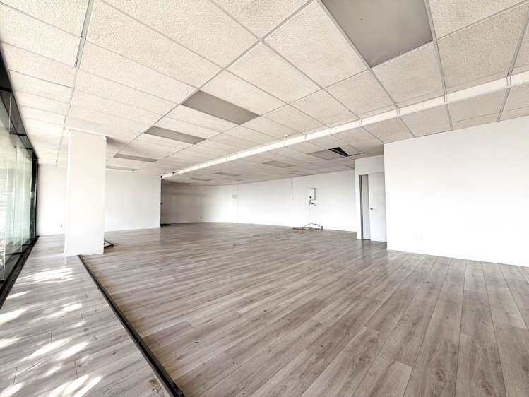 127 Newton Road Eden Terrace_5